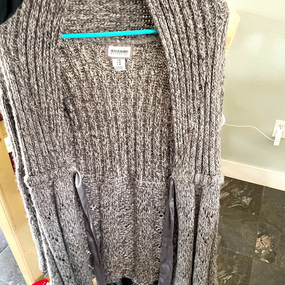 Motherhood maternity sweater